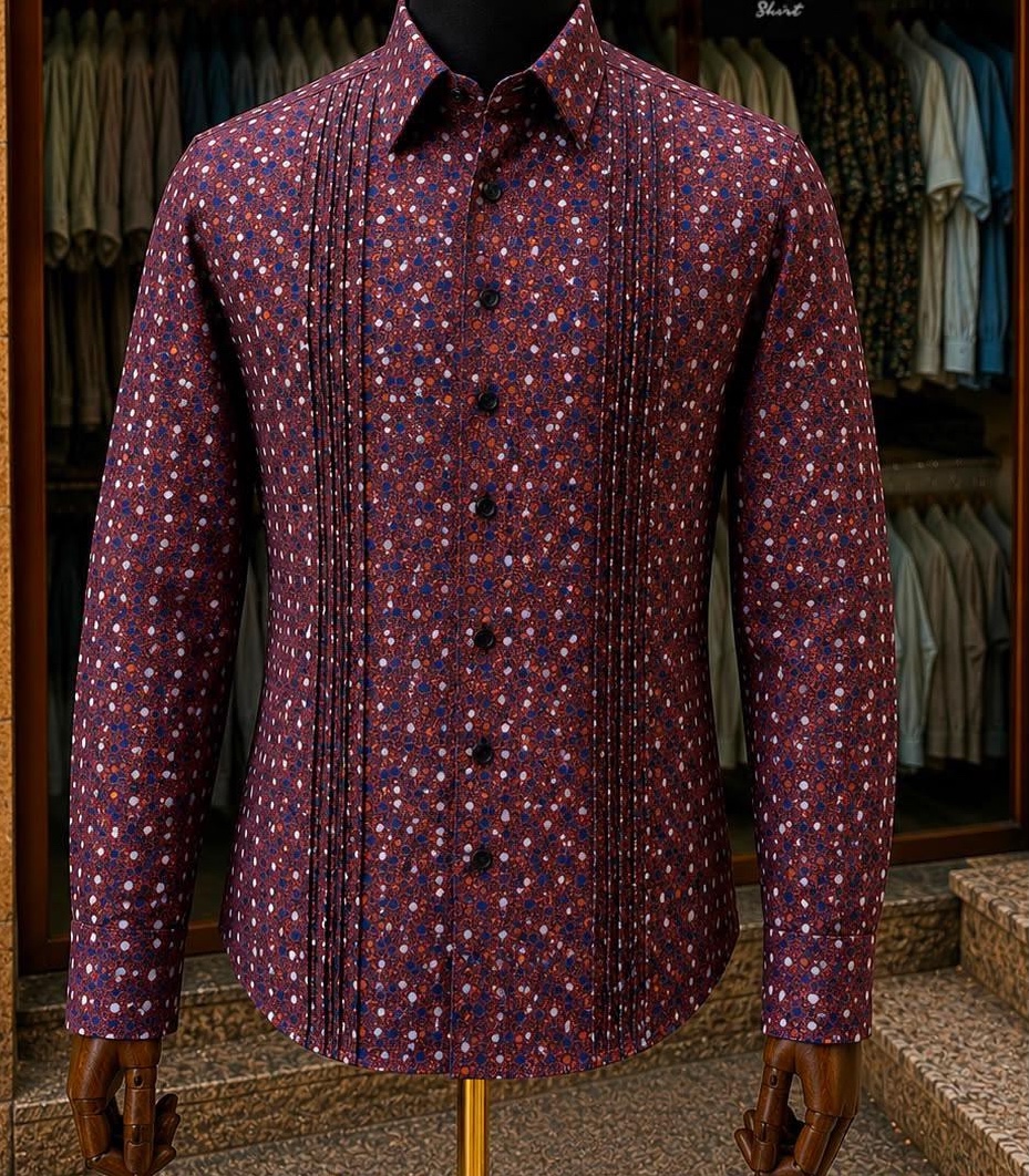 Men’s burgundy shirt with woven dots