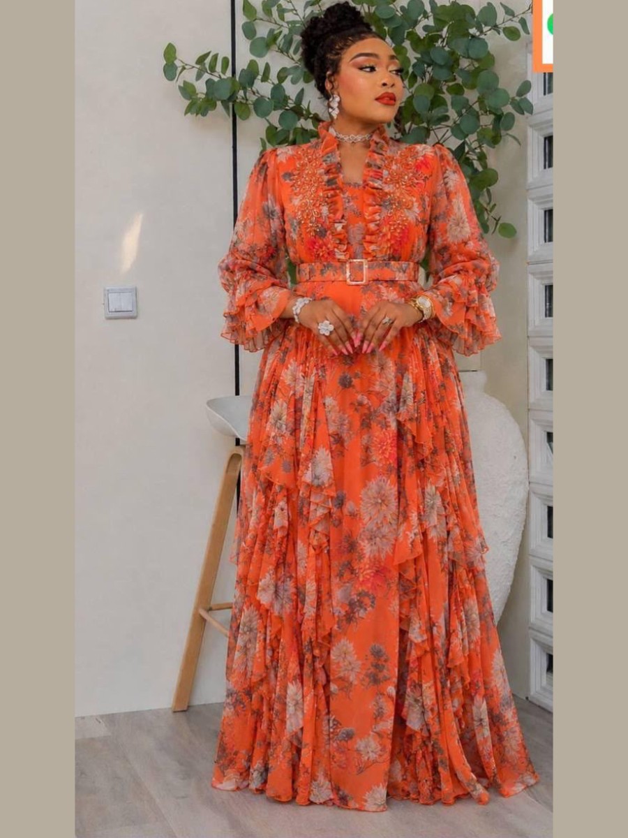 Chiffon maxi in coral florals