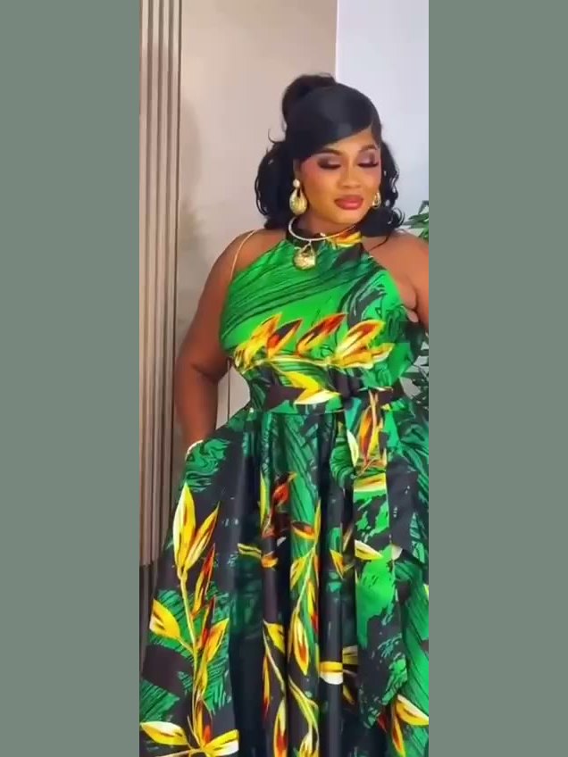 Robe Dos-Nu Feuillage Verte — vert & or